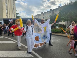 участвуем в городском параде